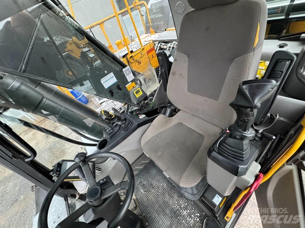 Volvo EW 160 旋轉式挖土機/掘鑿機/挖掘機