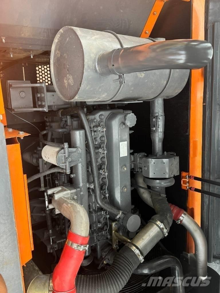 Develon DX 225 LCA 中型挖土機/掘鑿機/挖掘機 7t-12t