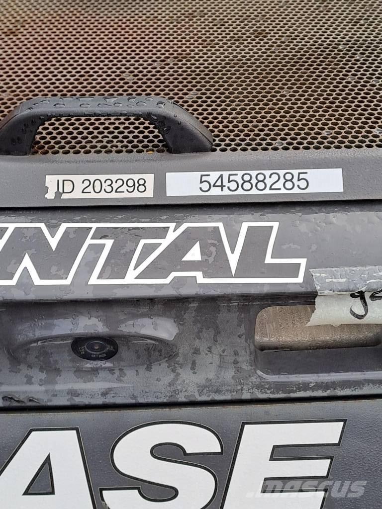 CASE TR 270 滑移轉向裝載機