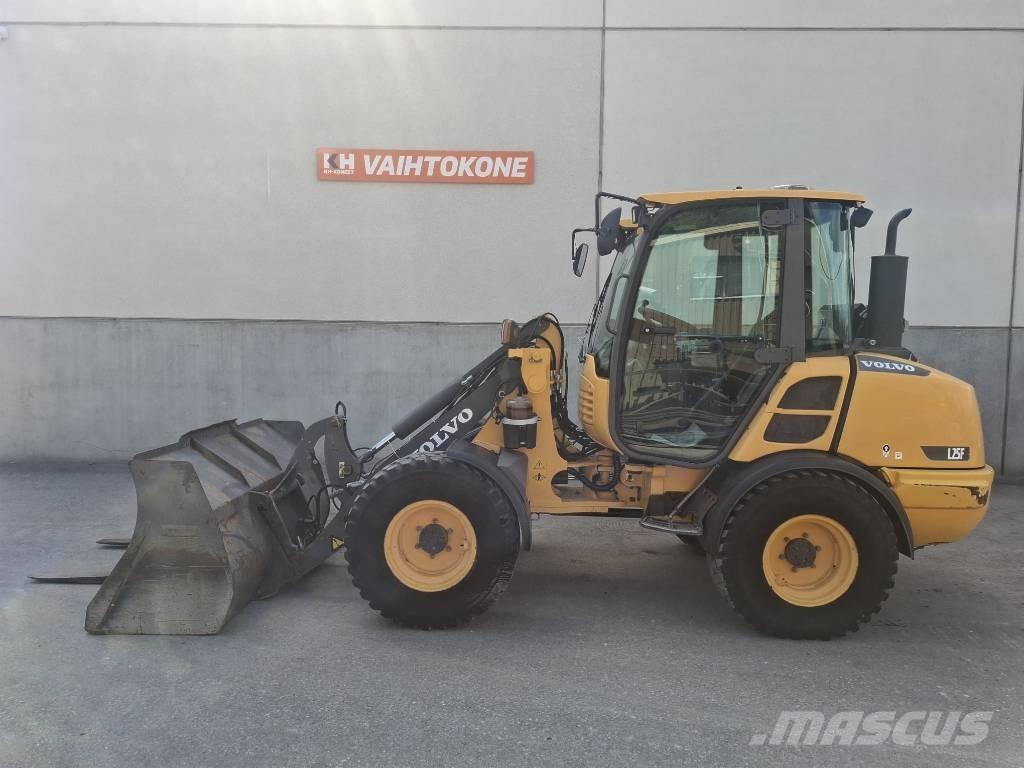 Volvo L 25 F-P 輪胎式裝載機