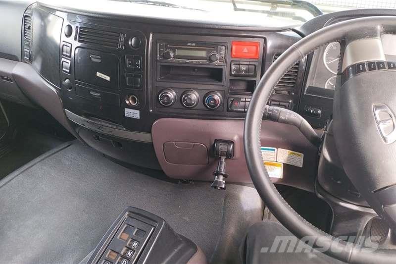 Daewoo KL3TX 其他貨車