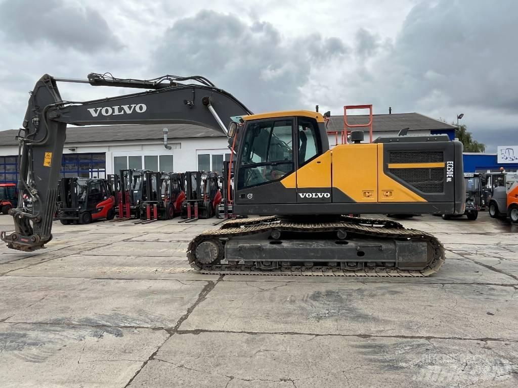 Volvo EC250ENL 履帶式 挖土機/掘鑿機/挖掘機