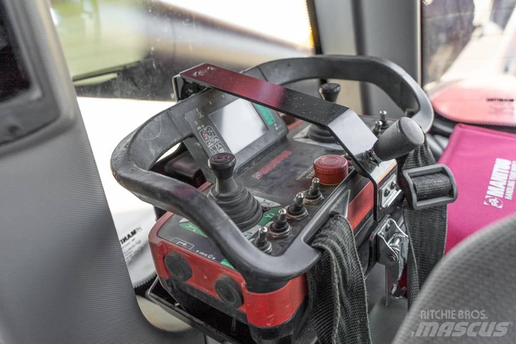 Manitou MRT 2660 伸縮臂操作車