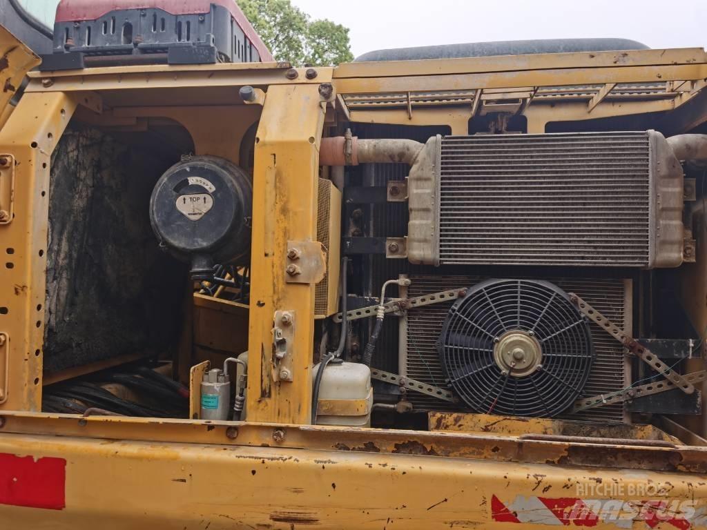 Komatsu PC 200-7 履帶式 挖土機/掘鑿機/挖掘機
