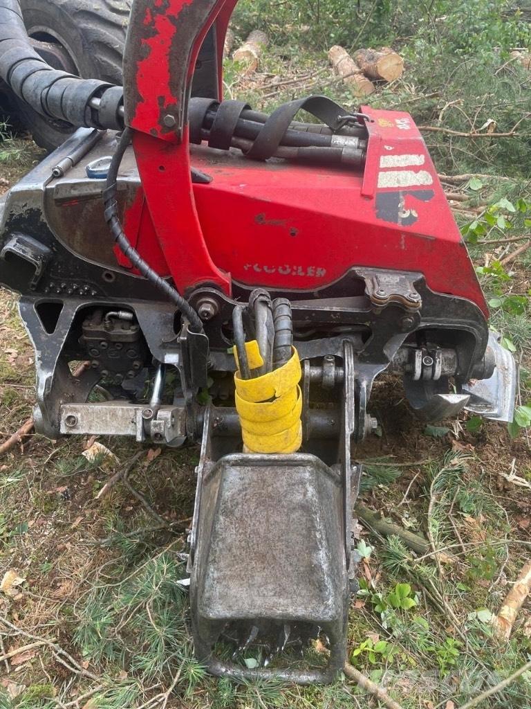 Komatsu 911.5 收穫機