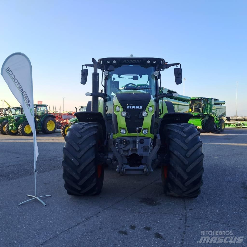 CLAAS Axion 830 曳引機