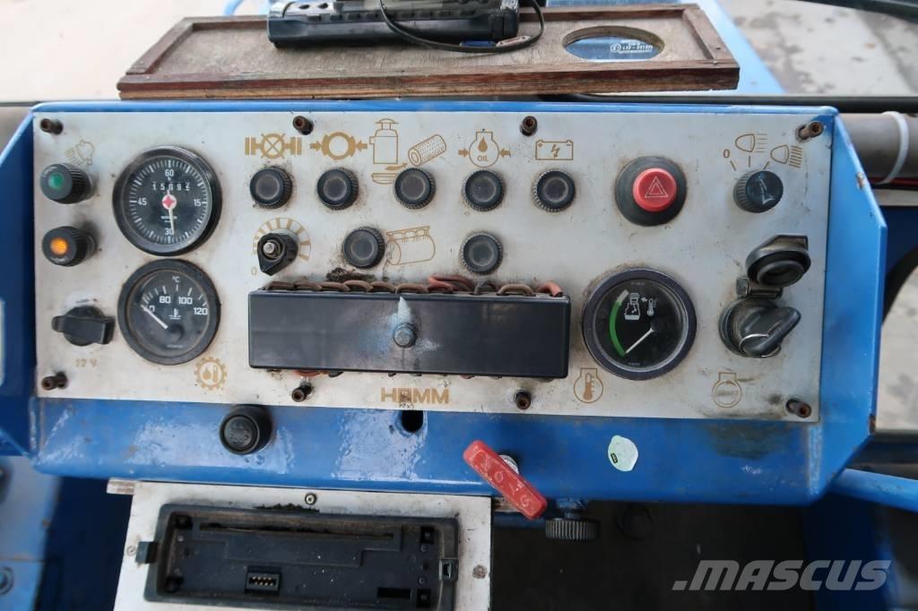 Hamm HW 90/10 雙輪滾壓機