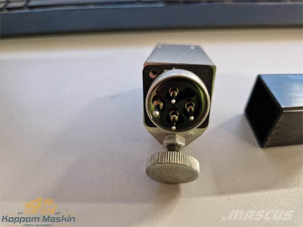 Rottne 059-0080 油壓