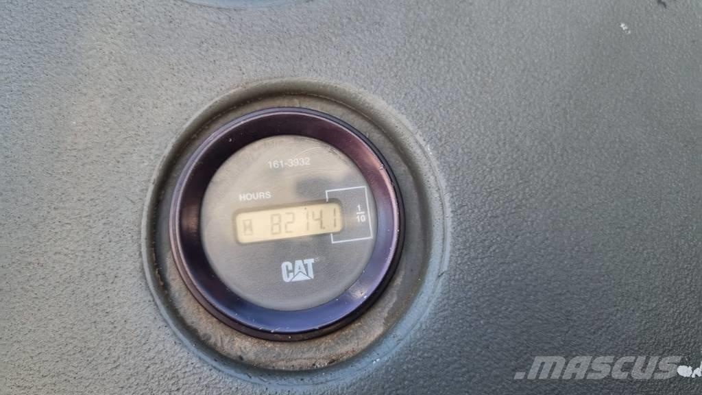 CAT 432d 反鏟裝載機