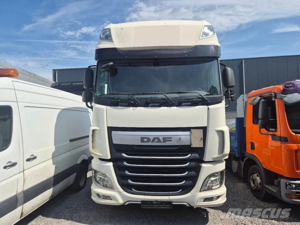 DAF XF 460 6x2 起重可拆卸式卡車