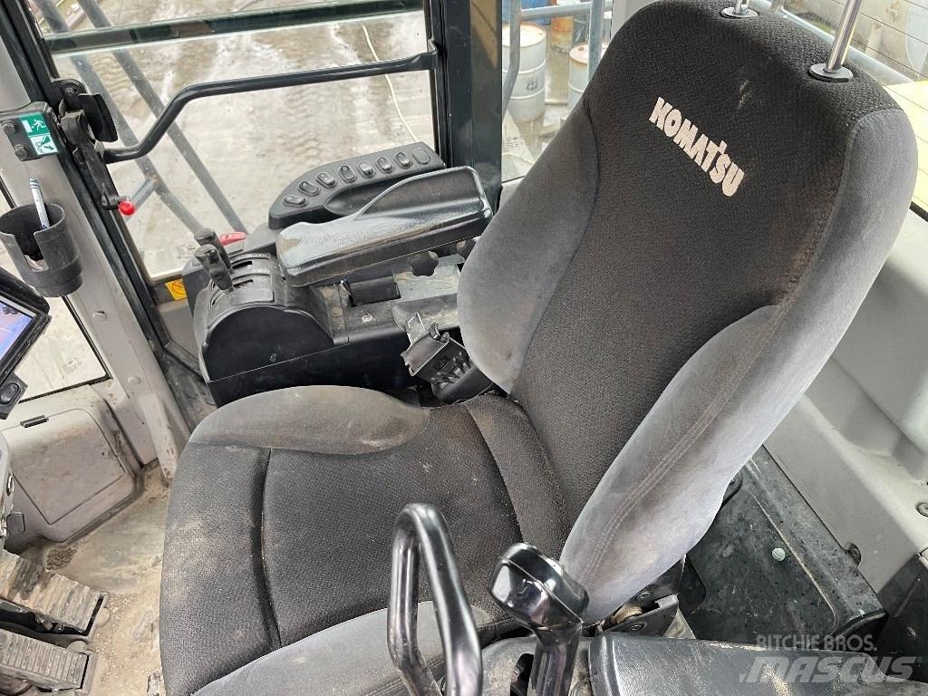 Komatsu WA500-8 輪胎式裝載機