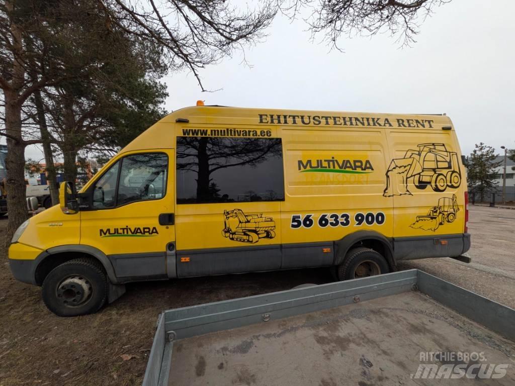 Iveco Daily 65 C 廂式貨物運輸車