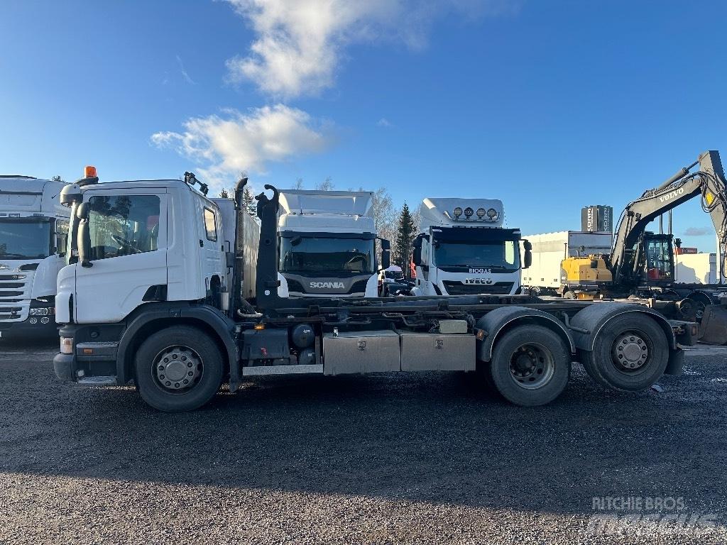 Scania P420 吊鉤式起重車