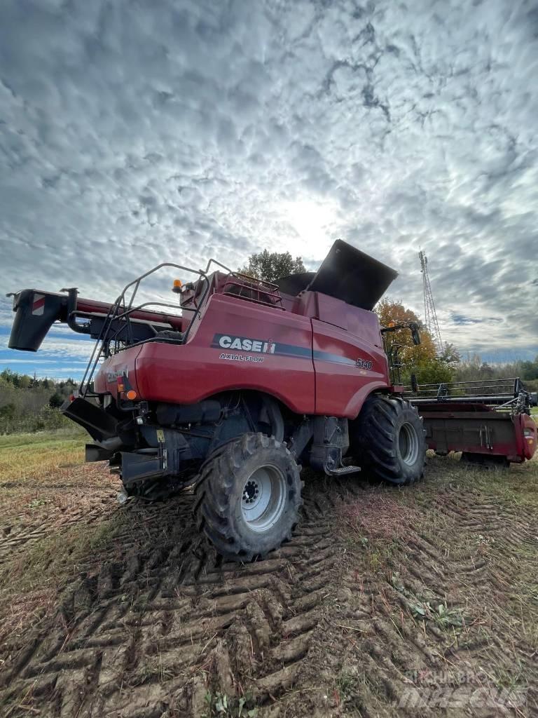 CASE AF 5140 聯合收穫機