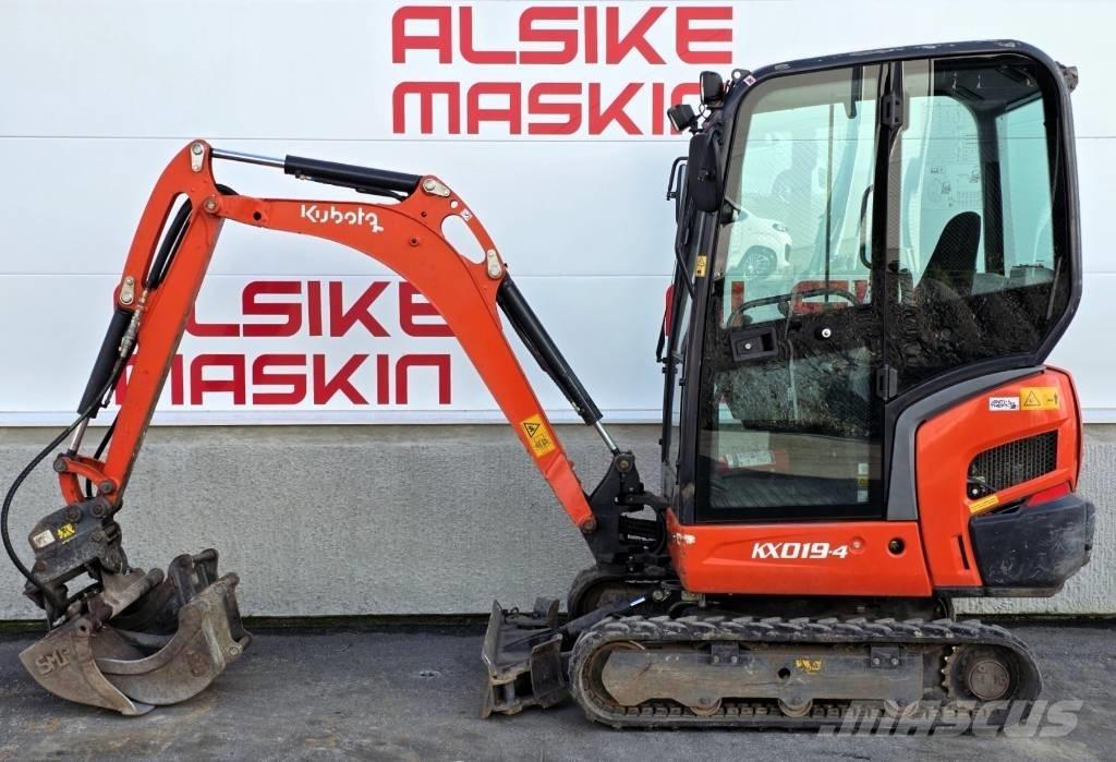 Kubota KX 019-4 小型挖土機/掘鑿機<7t(小型挖掘機)