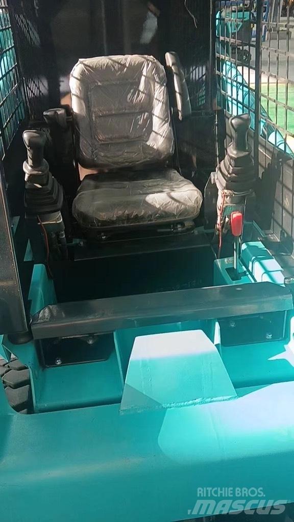  YS 70 滑移轉向裝載機