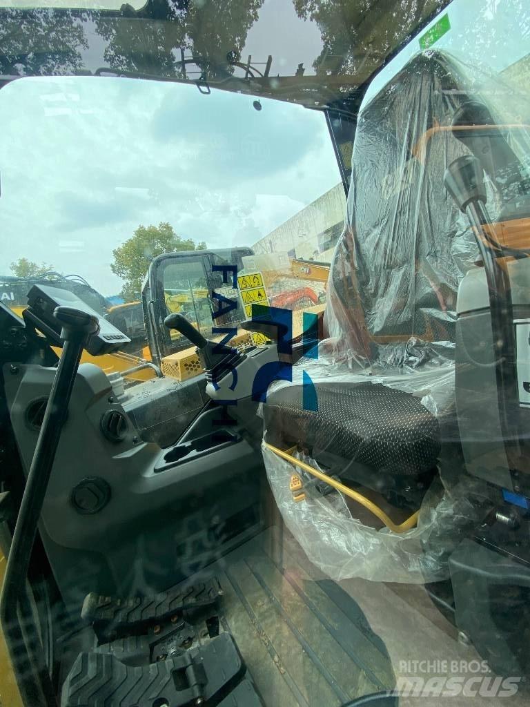 CAT CAT306 小型挖土機/掘鑿機<7t(小型挖掘機)
