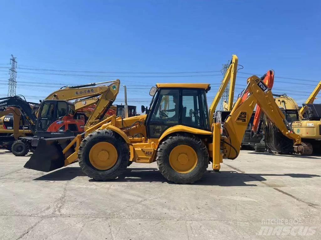 JCB 4 CX 反鏟裝載機