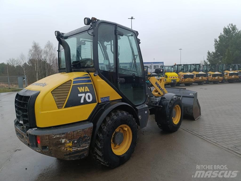 Komatsu WA70-7 輪胎式裝載機