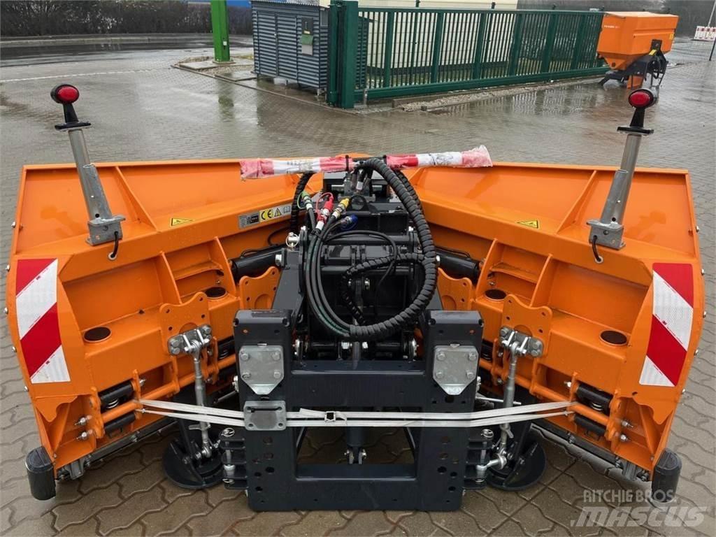  Wintec Vario XM320 刮雪板和犁