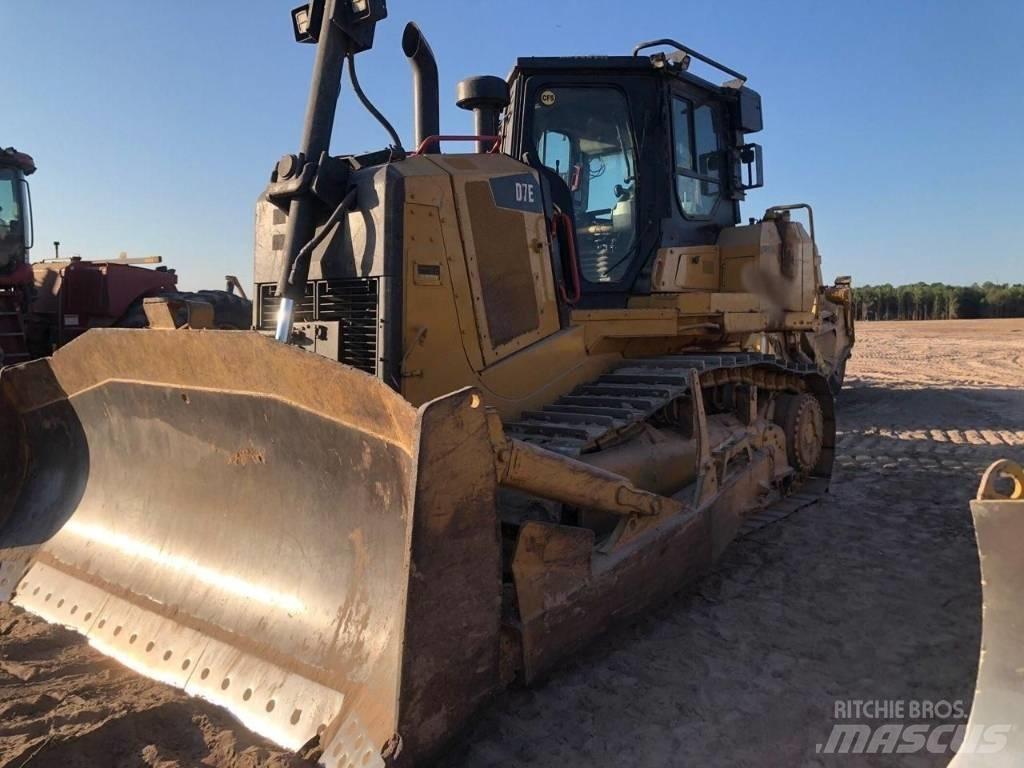CAT D 7 E 履帶推土機