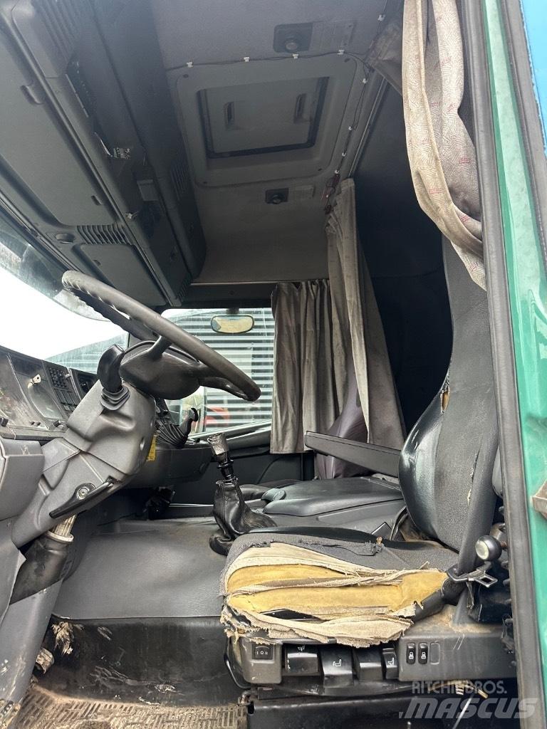 Scania 124 吊鉤式起重車