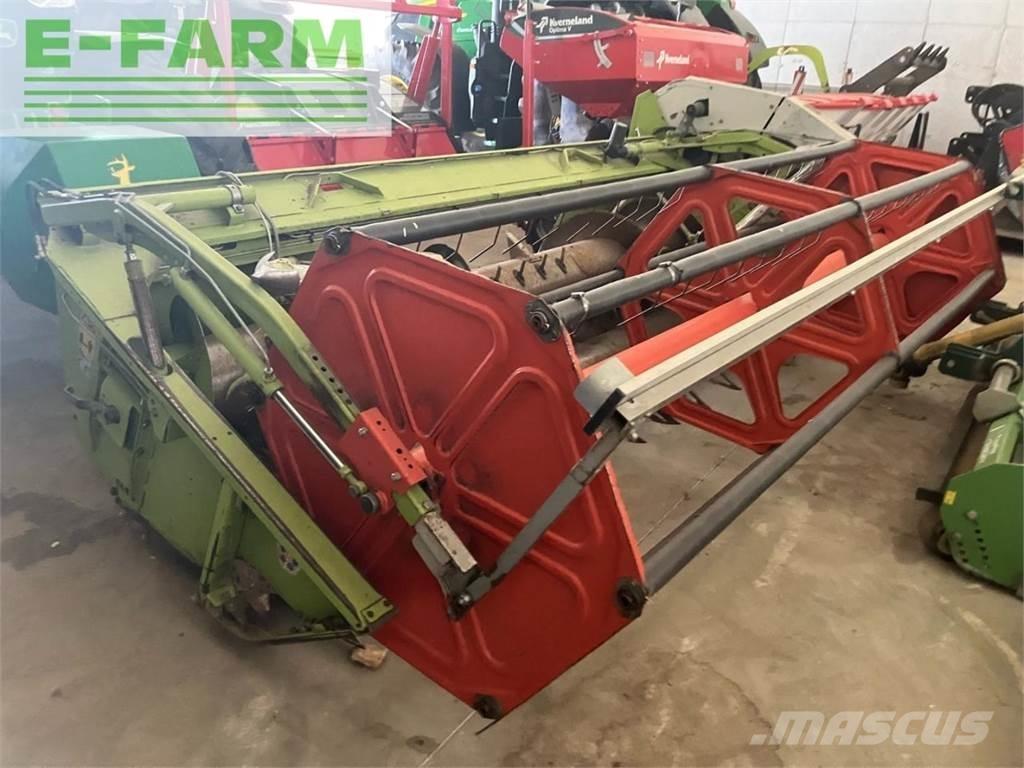 CLAAS Mega 370 聯合收穫機