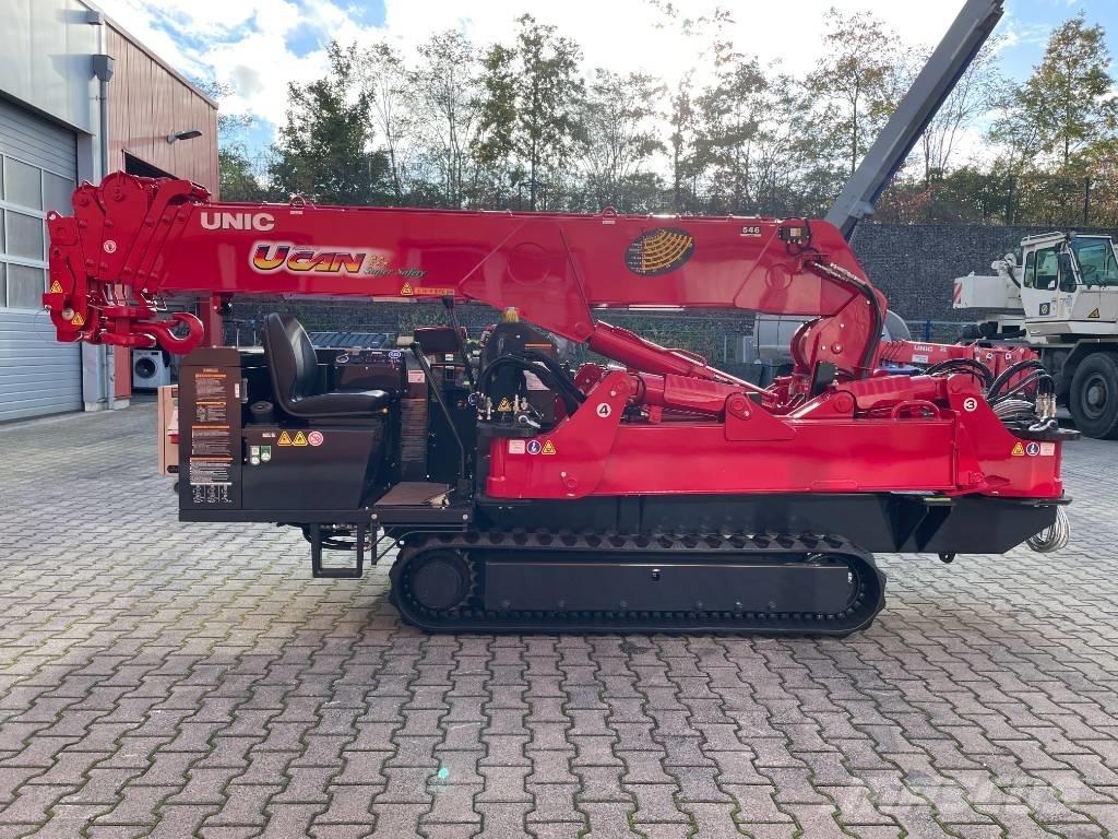 Unic URW-546 履帶式起重機