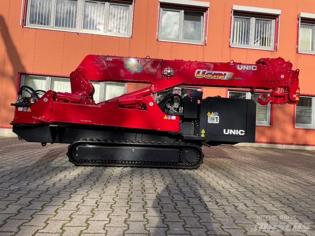 Unic URW-546 履帶式起重機