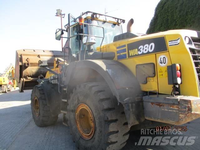 Komatsu WA 380 輪胎式裝載機