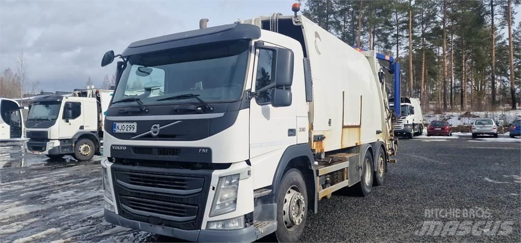 Volvo FM330 垃圾車
