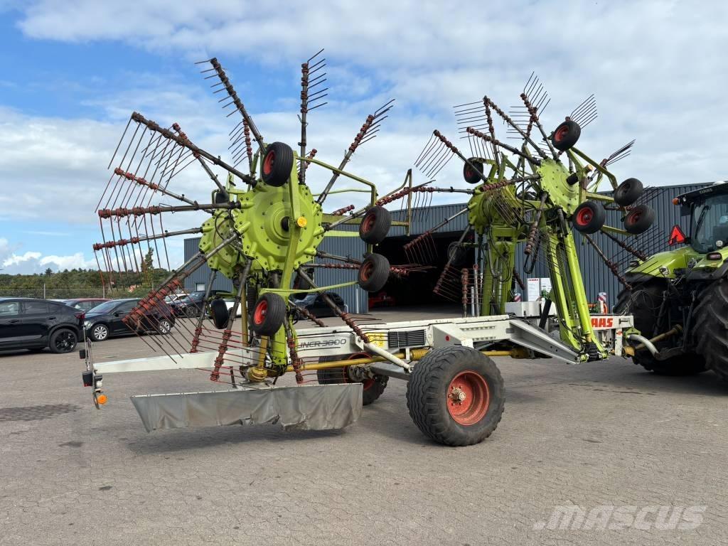 CLAAS Liner 3000 耙與翻草機