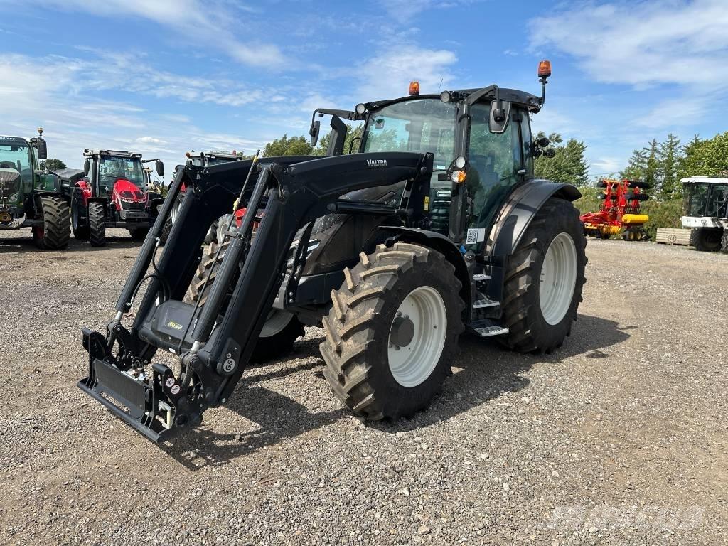 Valtra G 135 A 曳引機