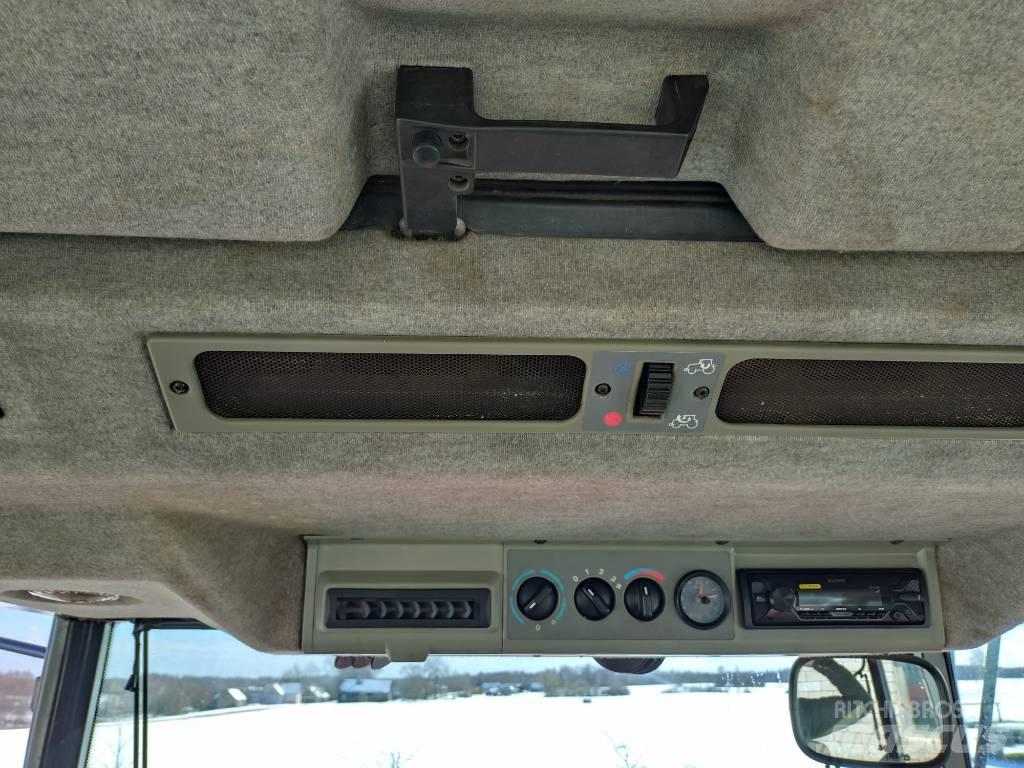  MasseyFergyson 8240 曳引機