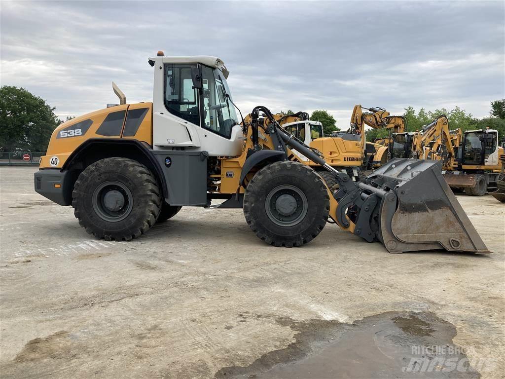 Liebherr L 538 輪胎式裝載機