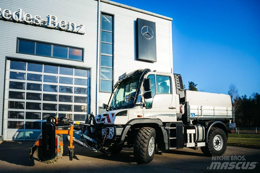 Unimog U 318 清掃車