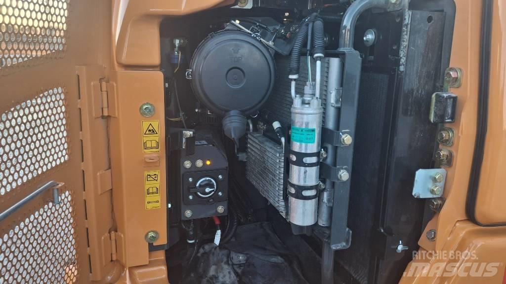 CASE CX 85 D SR 中型挖土機/掘鑿機/挖掘機 7t-12t
