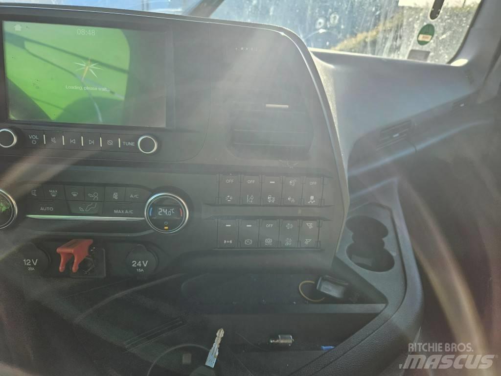 Ford F-Max 曳引機組件