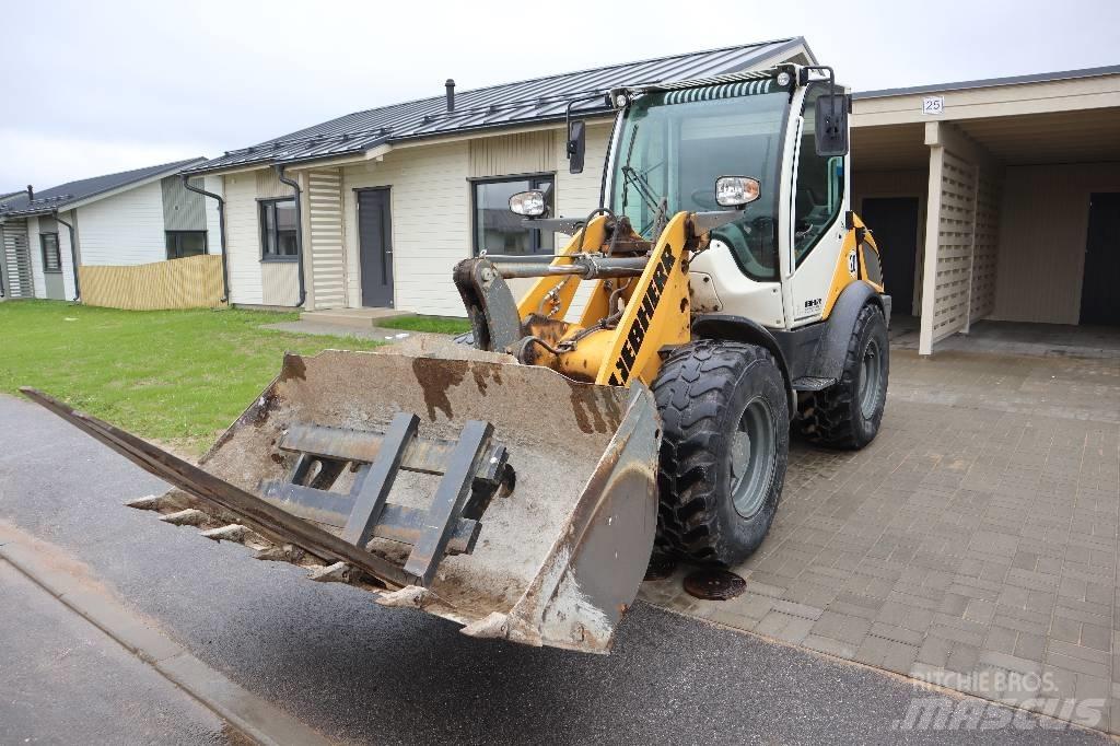 Liebherr 506 輪胎式裝載機