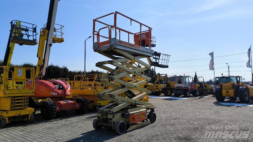 JLG 2646 ES 剪式升降機