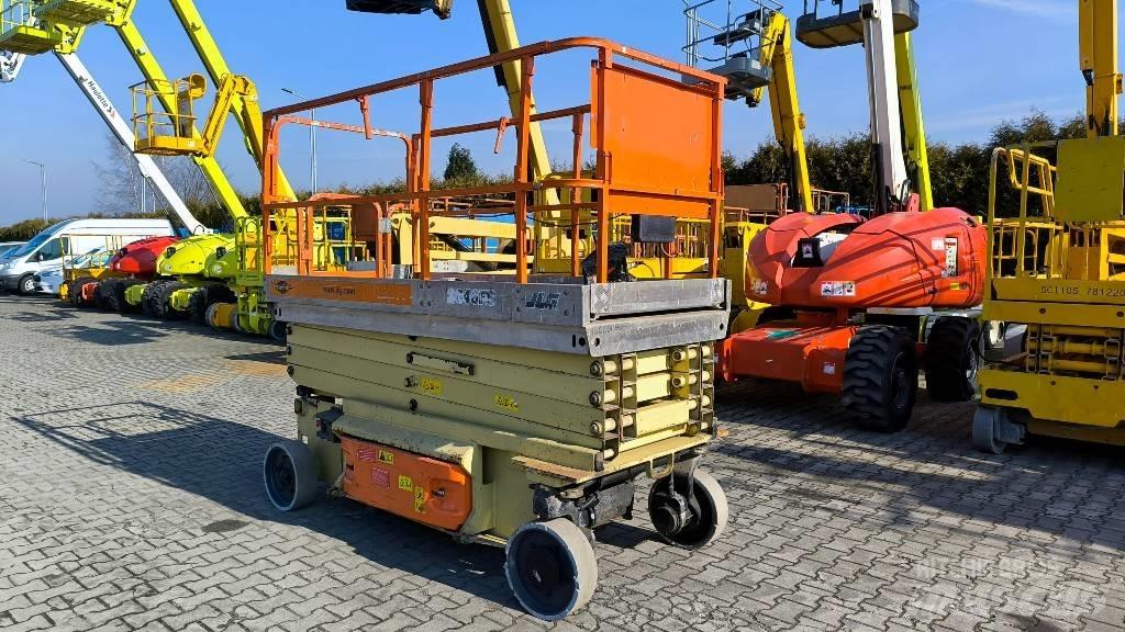 JLG 2646 ES 剪式升降機