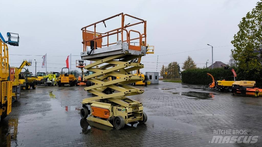 JLG 3246 ES 剪式升降機