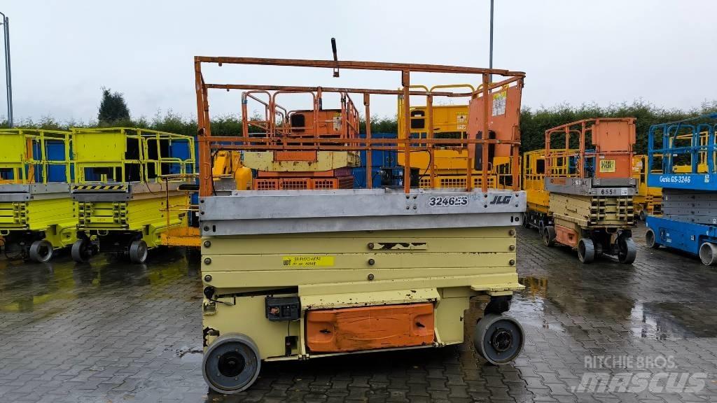 JLG 3246 ES 剪式升降機