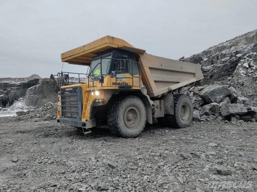 Komatsu HD605-7 剛性傾卸卡車
