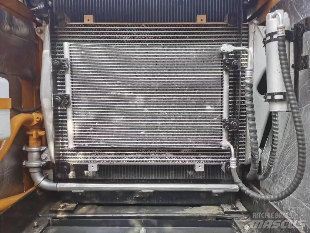 Sany 215c 履帶式 挖土機/掘鑿機/挖掘機