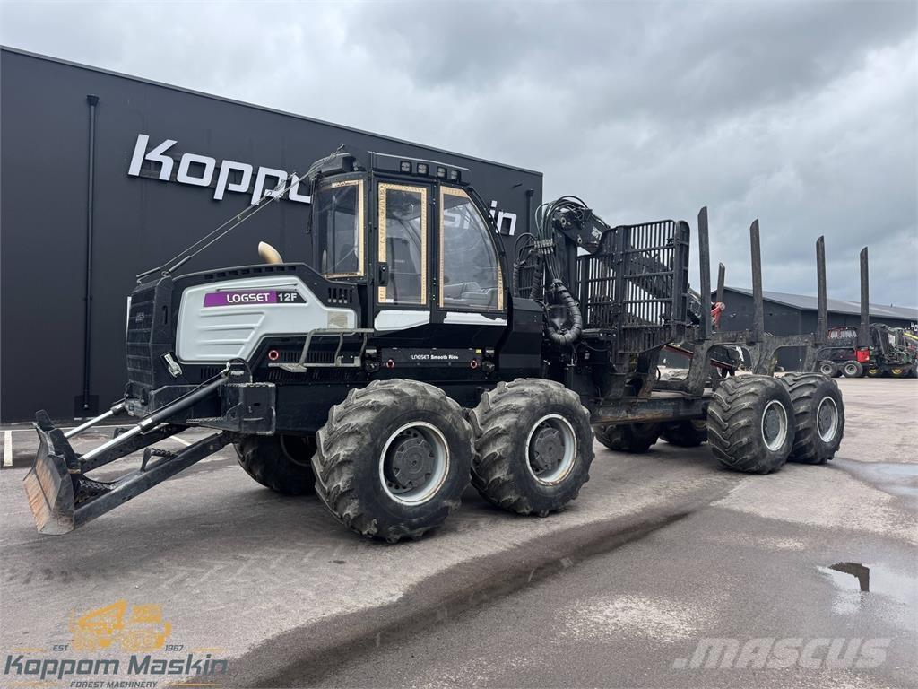 Logset 12F 集運機