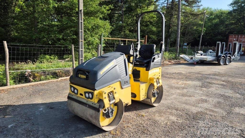 Bomag BW 100 AD M-5 雙輪滾壓機