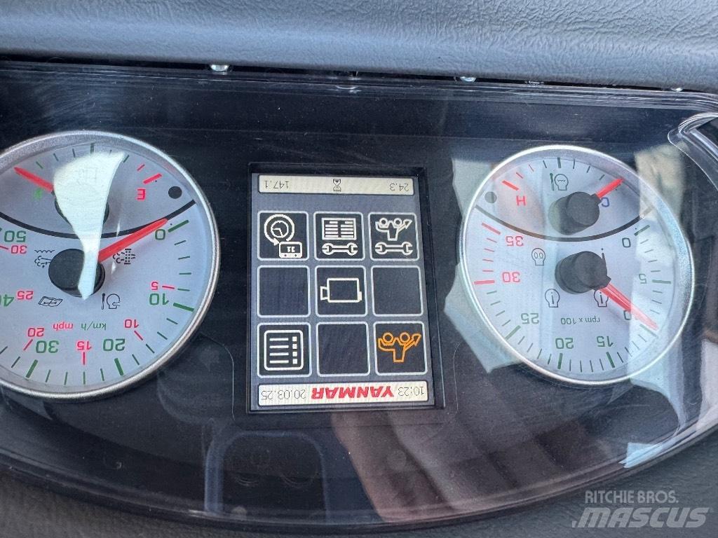 Yanmar V80 (02189) 輪胎式裝載機