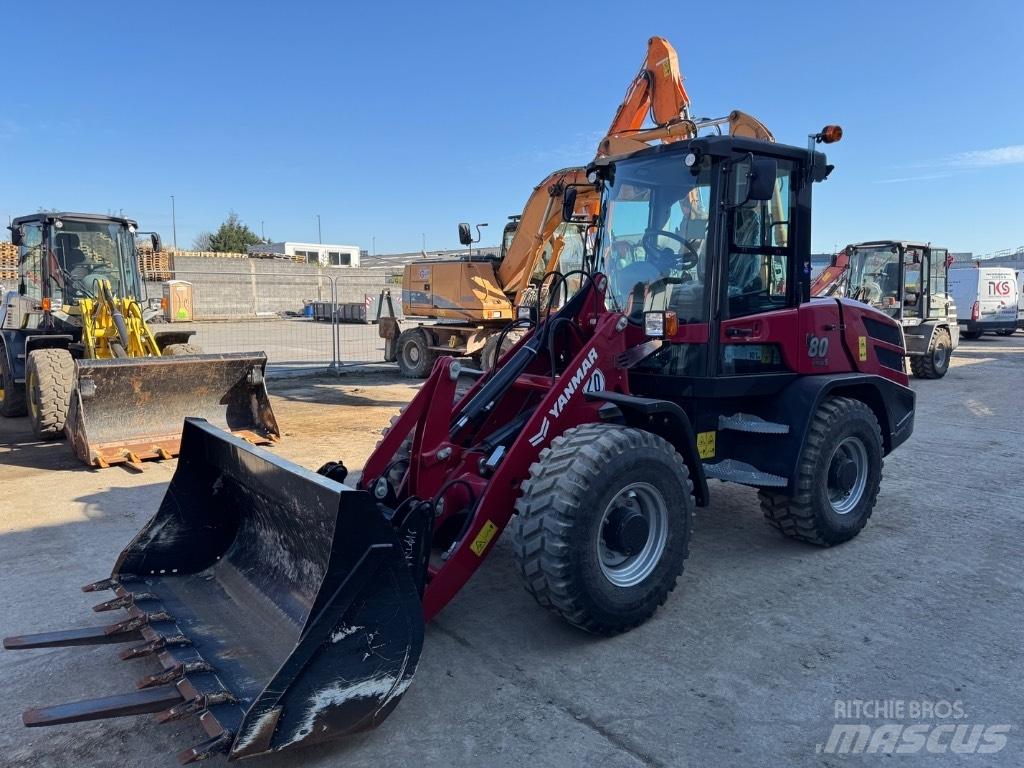 Yanmar V80 (02189) 輪胎式裝載機