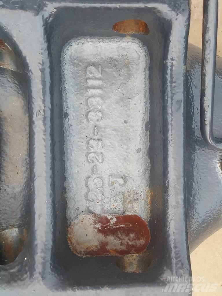 Komatsu WA500-6 軸
